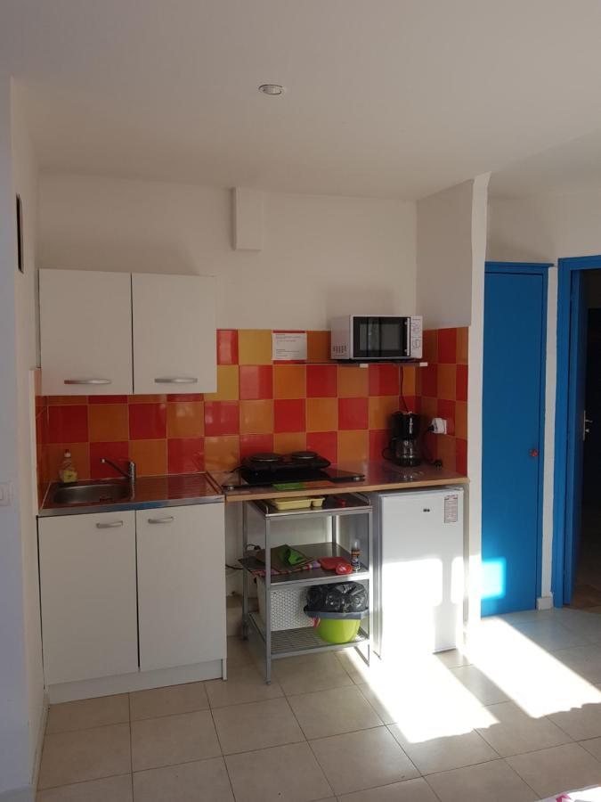 Résidence Appartement Adonis Niza Habitación foto